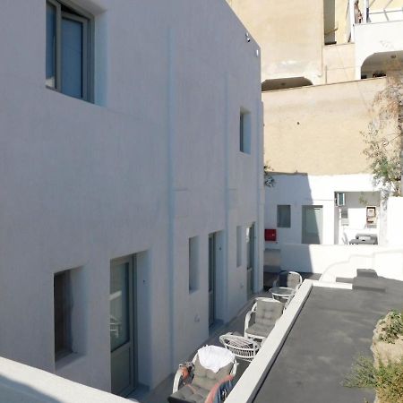 ثيرا Calm Center Rooms المظهر الخارجي الصورة